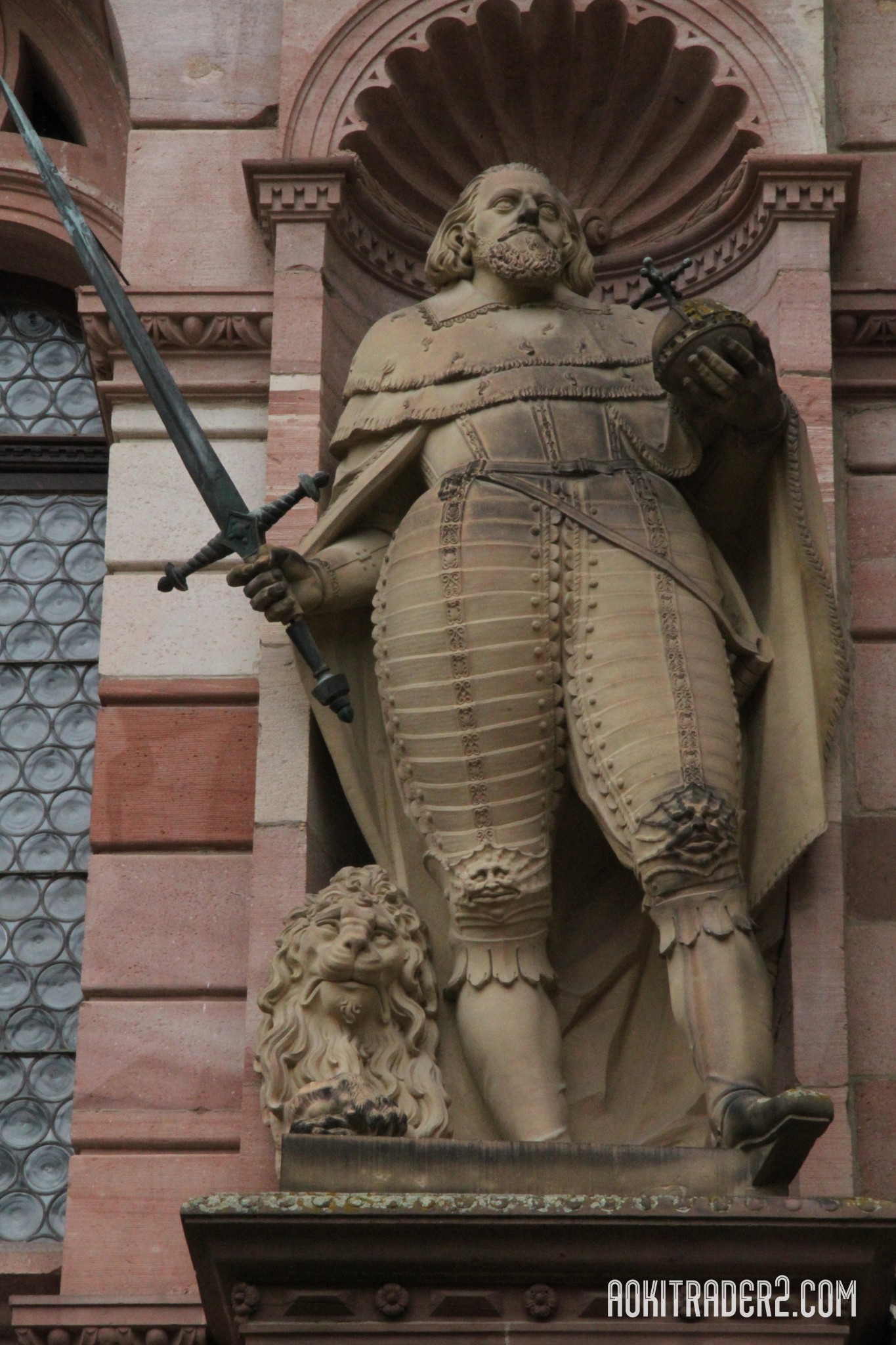 選帝侯フリードリヒ4世の像